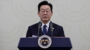 Economy has turned a corner: S Korea’s Lee