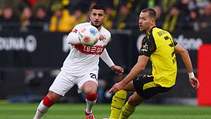 Undav hat-trick earns Stuttgart draw at Dortmund