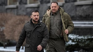 Zelensky’s ‘trusted aide’ caught in graft probe