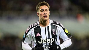 Yildiz inspires Juve comeback win