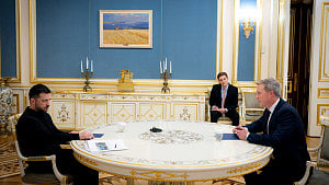 Ukrainian delegation heads to US for peace talks