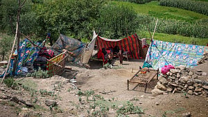 Thousands in need of shelter after Afghan quake