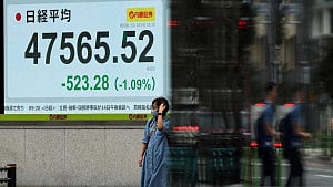 Asia shares recover, dollar eases