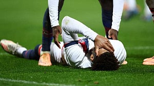 PSG forward Doue out with thigh injury