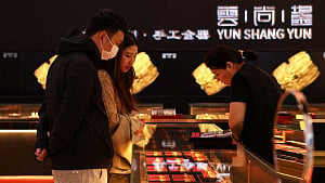 Shares dip, gold retreats