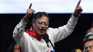 Trump calls Colombian president 'a drug leader'