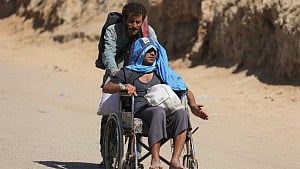 Israel blocks main road to Gaza City