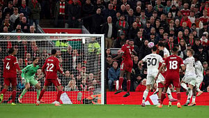 Maguire heads late winner as United beat Liverpool