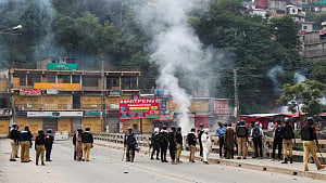 Protests in Pakistan's Kashmir called off