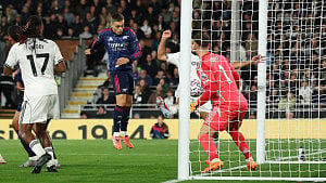 Arsenal stay top as Trossard seals win at Fulham