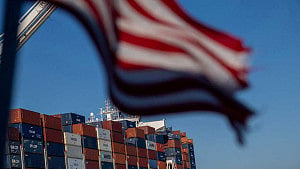 US, China to roll out tit-for-tat port fees