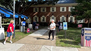 Voters see blame game as US govt shutdown lingers