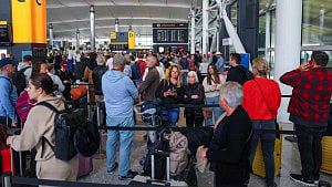 Passengers stranded at Heathrow airport after cyberattack