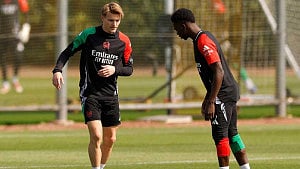 Odegaard, Saka face late fitness tests for City showdown