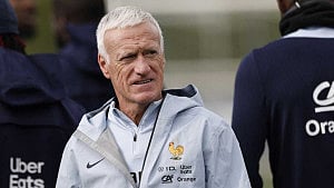 Deschamps defends handling of Dembele, Doue's fitness