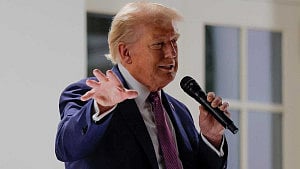 Trump weighs strikes targeting cartels inside Venezuela: CNN