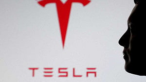 Musk's $1 trillion Tesla deal could still pass shareholder muster