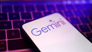 Apple, Google strike Gemini deal to upgrade Siri