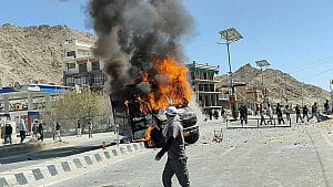 Police arrest activist Wangchuk after deadly Ladakh protests