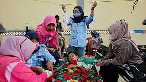 Over 1,000 Indonesians sick from school meals