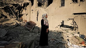 Gazans flee Israeli bombardment as Rubio meets Netanyahu