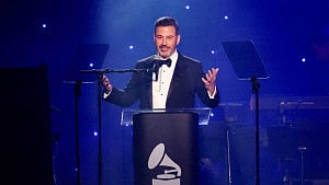 Kimmel heads back to late-night after 6-day suspension