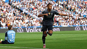 Mbappe stars as 10-man Real edge Sociedad