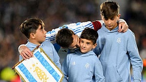 Messi shines in his final home World Cup qualifier