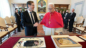 Pope Leo raises Gaza plight in meeting with Israeli president