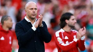 Slot eyes top-four return for Liverpool