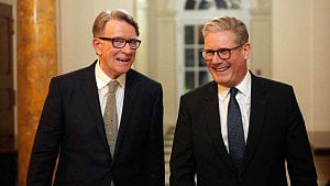Starmer sacks his US ambassador over Epstein links