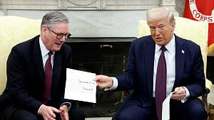 US, UK to announce more than $10bn in deals during Trump visit