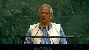 Yunus addressing UN session