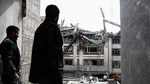 Two-thirds of Americans want quick end to Iran war: poll