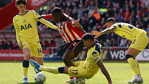 Sunderland condemn racist abuse of Brobbey