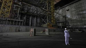Chornobyl plant haunted by war 40 years after disaster