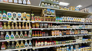 US consumer inflation hot in March