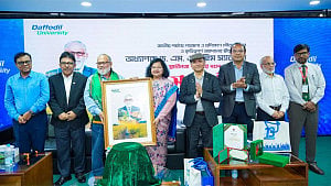 Daffodil University felicitates Prof MA Rahim’s Independence Award