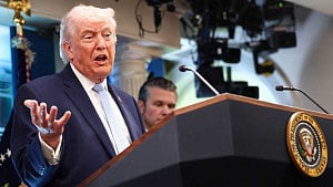 Trump's threat to Iran shocks global leaders