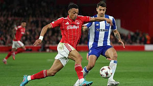Forest edge Porto to book Villa showdown