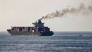 US intercepts three Iranian oil tankers in Asian waters