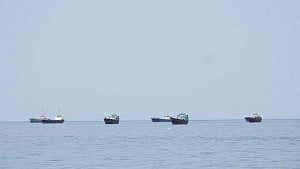 Iran war leaves seafarers stranded