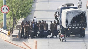 Islamabad maintains security lockdown expecting US-Iran talks