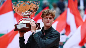 Sinner beats Alcaraz in Monte Carlo final