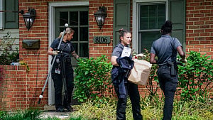 Ex-Virginia lieutenant governor kills wife, self