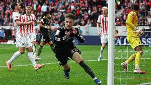 Bayern teen Karl sidelined with injury