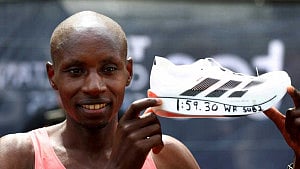 Sawe makes history with sub-two-hour London win