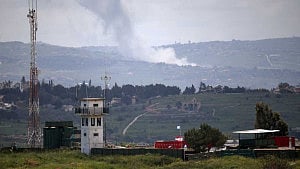 5 killed in Israeli strikes in south Lebanon