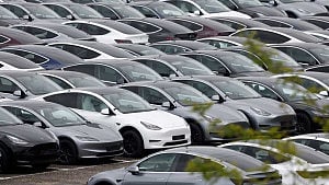 Tesla settles wrongful death lawsuit over crash
