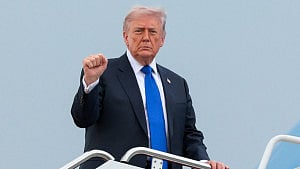 Trump ‘likely target’ of dinner shooting: US official